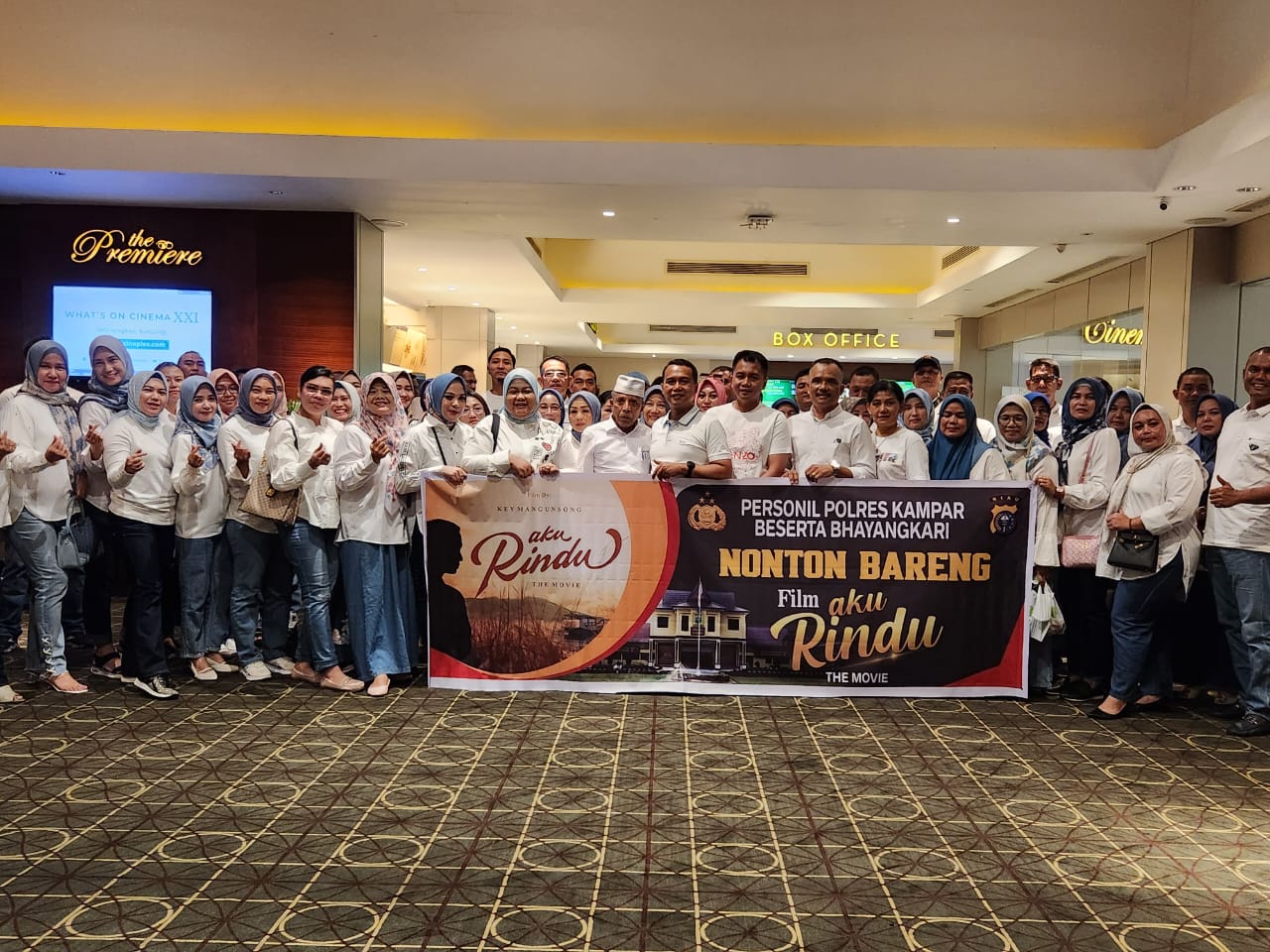 Polres Kampar Gelar Nonton Bareng Film Aku Rindu di Bioskop XXI Mall Ciputra Seraya Pekanbaru